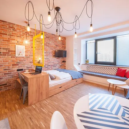 Wooow Studio By Goodtimekrk Apartman